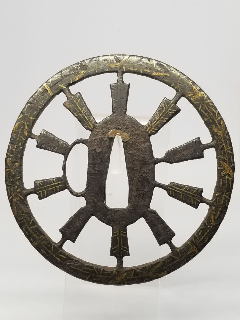 ハ*ル様 矢車透鐔 平安城象嵌 大鐔 9センチ 箱付 刀装具 刀剣