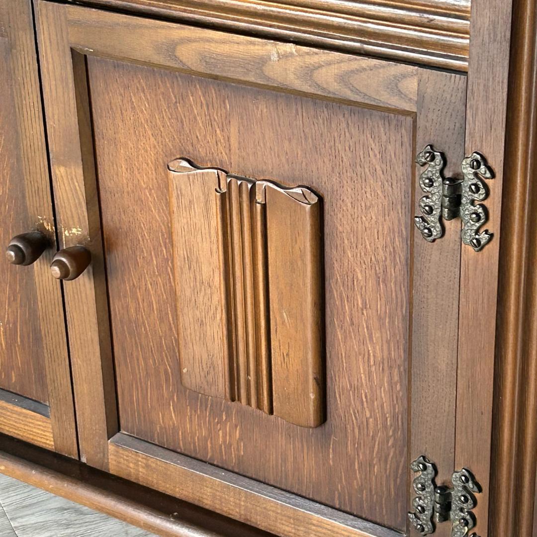 イギリス アンティーク　家具 コーナーキャビネット　295A