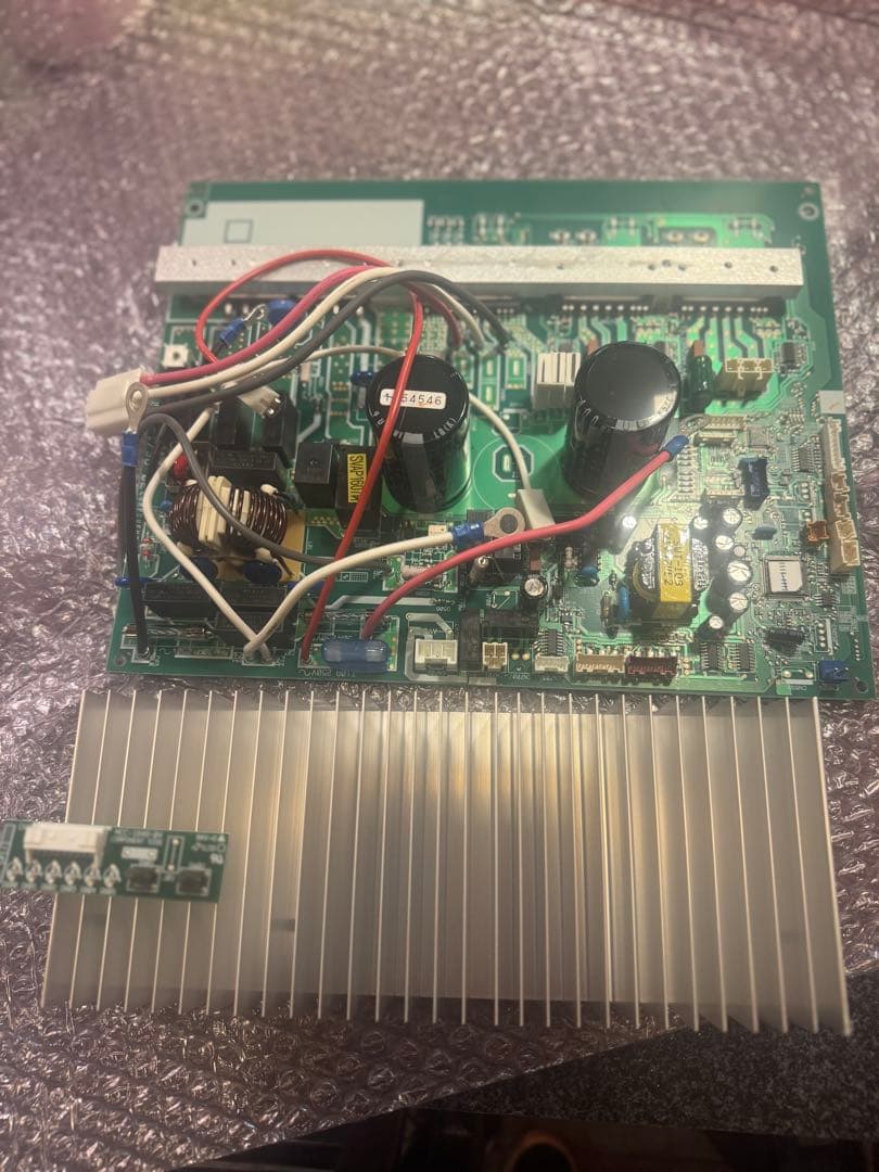 TOSHIBA業務用エアコン冷暖房電子基板