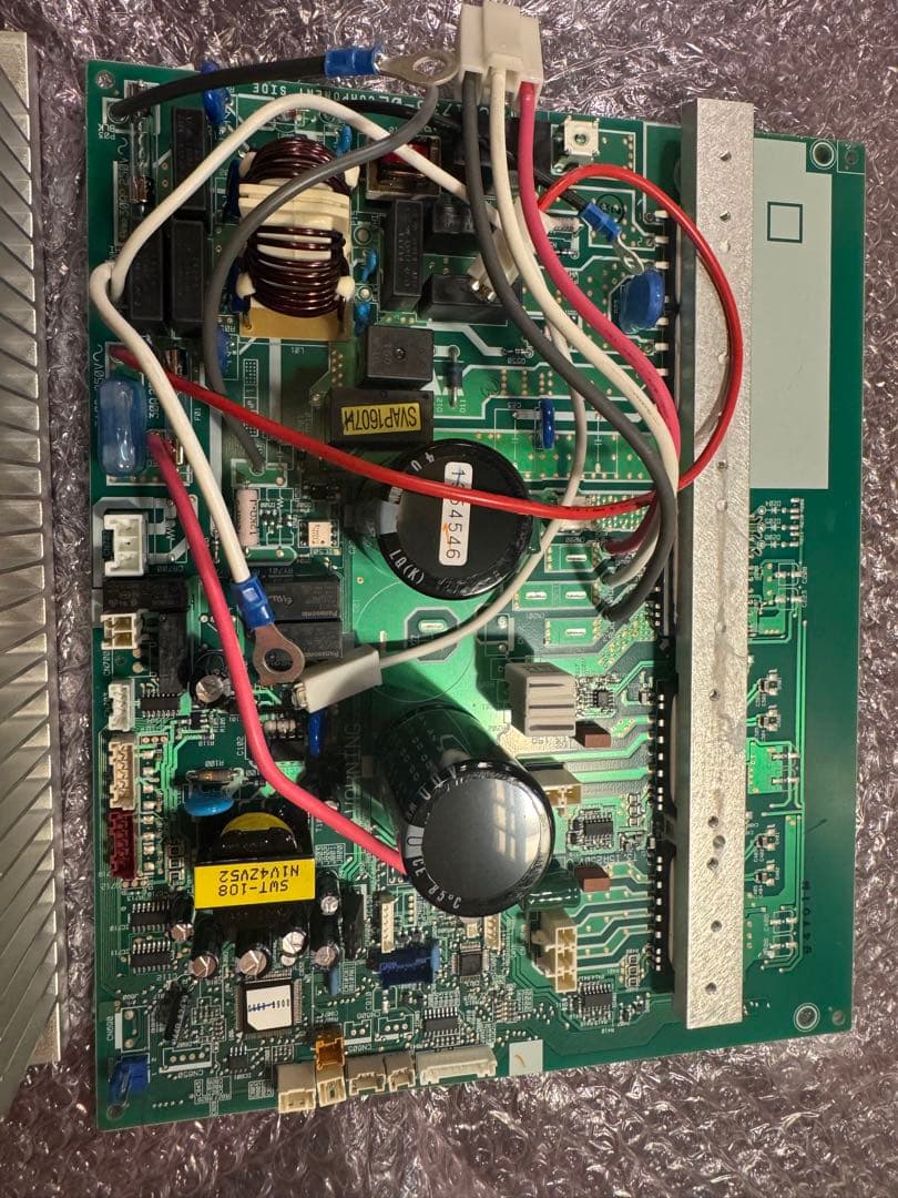 TOSHIBA業務用エアコン冷暖房電子基板