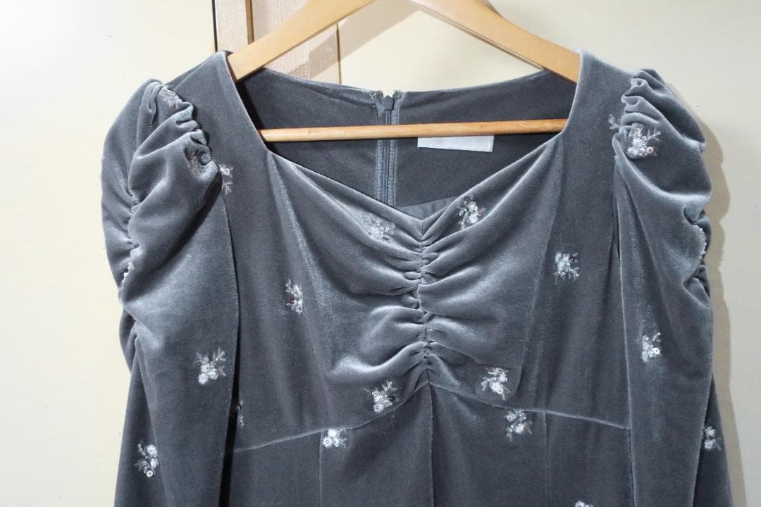 ねこあおセルフォード 花柄刺繍ベロアワンピース　サイズ36