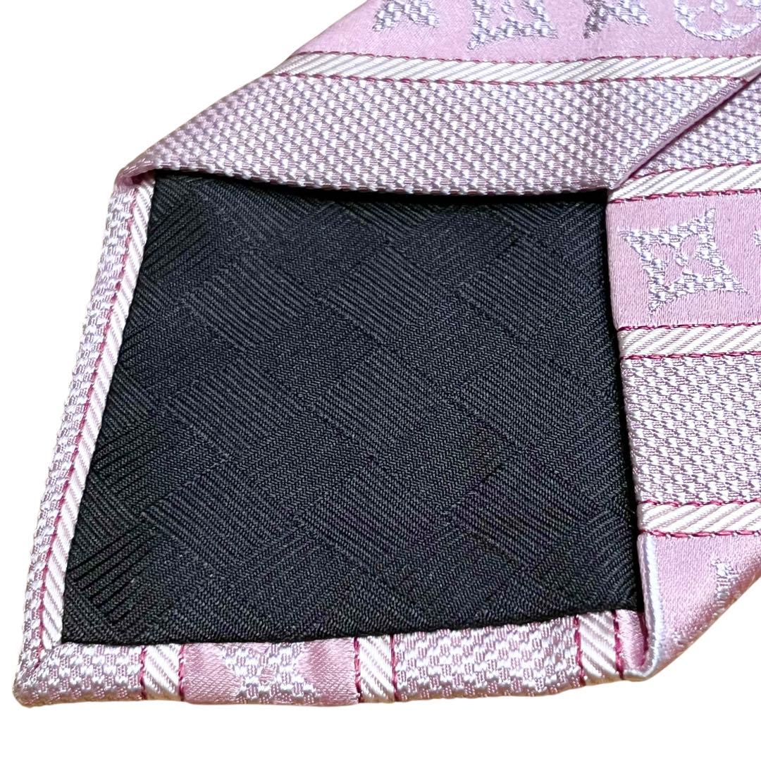 美品　ルイヴィトン　ネクタイ　モノグラム　ピンク　ロゴ　ジャガード　ストライプ