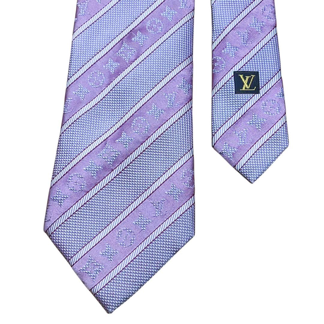 美品　ルイヴィトン　ネクタイ　モノグラム　ピンク　ロゴ　ジャガード　ストライプ