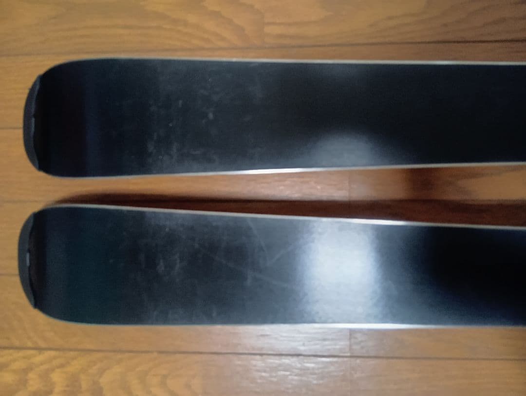 美品☆SALOMONサロモン☆スキー板☆THE LUX JR140cm