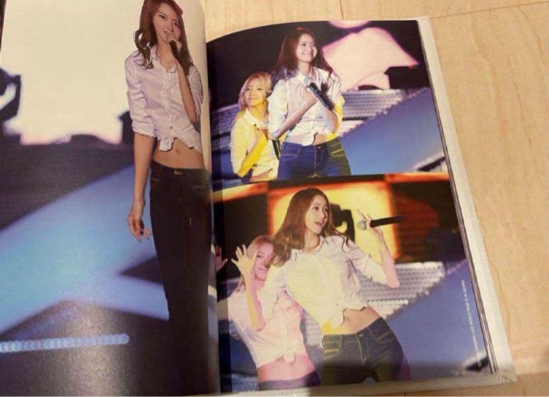 少女時代　ユナ　Chunyoona.com Vogue2017 YoonA