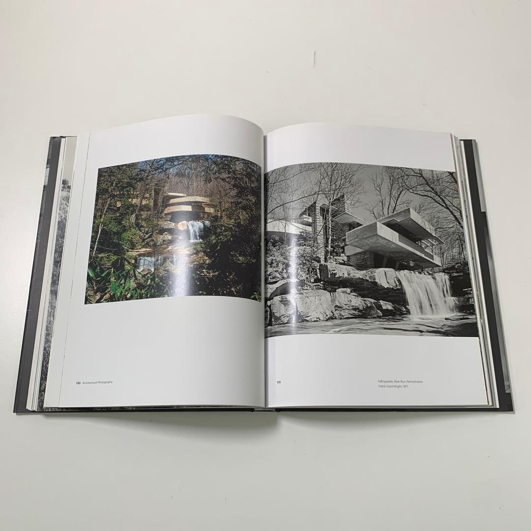 アート・デザイン・音楽 Ezra Stoller, Photographer by Nina Rap..