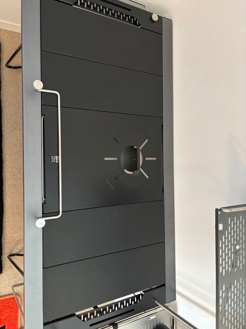 ZANE ARTS ゼインアーツ　Toad Table トードテーブル