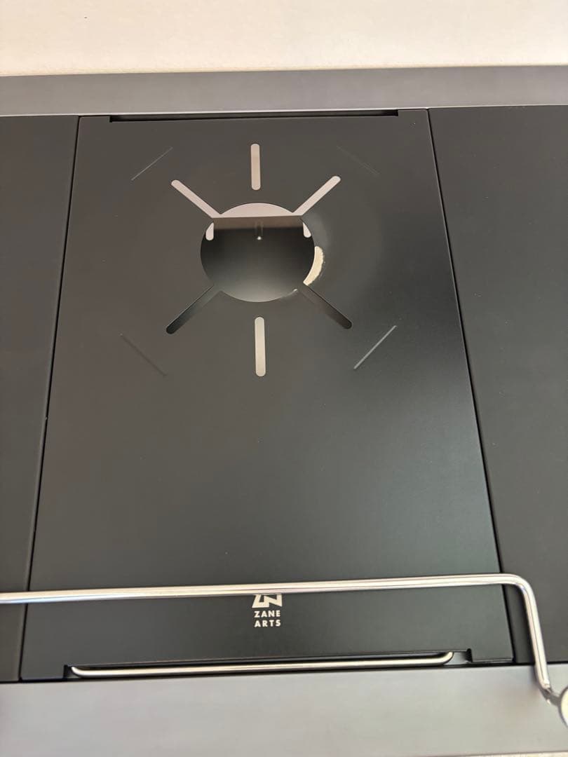 ZANE ARTS ゼインアーツ　Toad Table トードテーブル