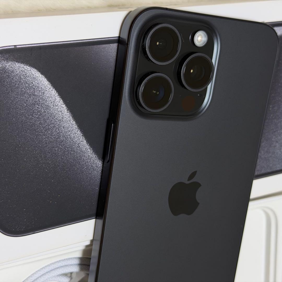 Apple iPhone 15 Pro Max256GB スペースブラック