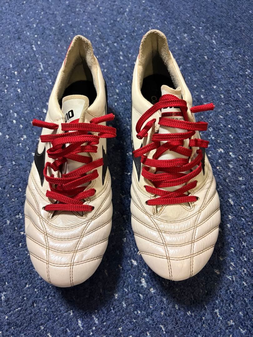 【販売終了版】Mizuno モレリアネオ2 取り替え式サッカーシューズ