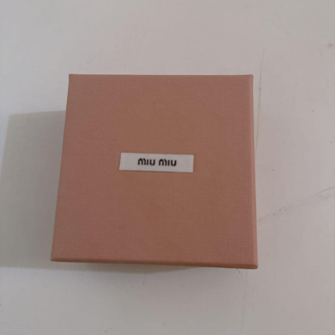 ミュウミュウ　ヘアピン　ヘアクリップ　 MIUMIU