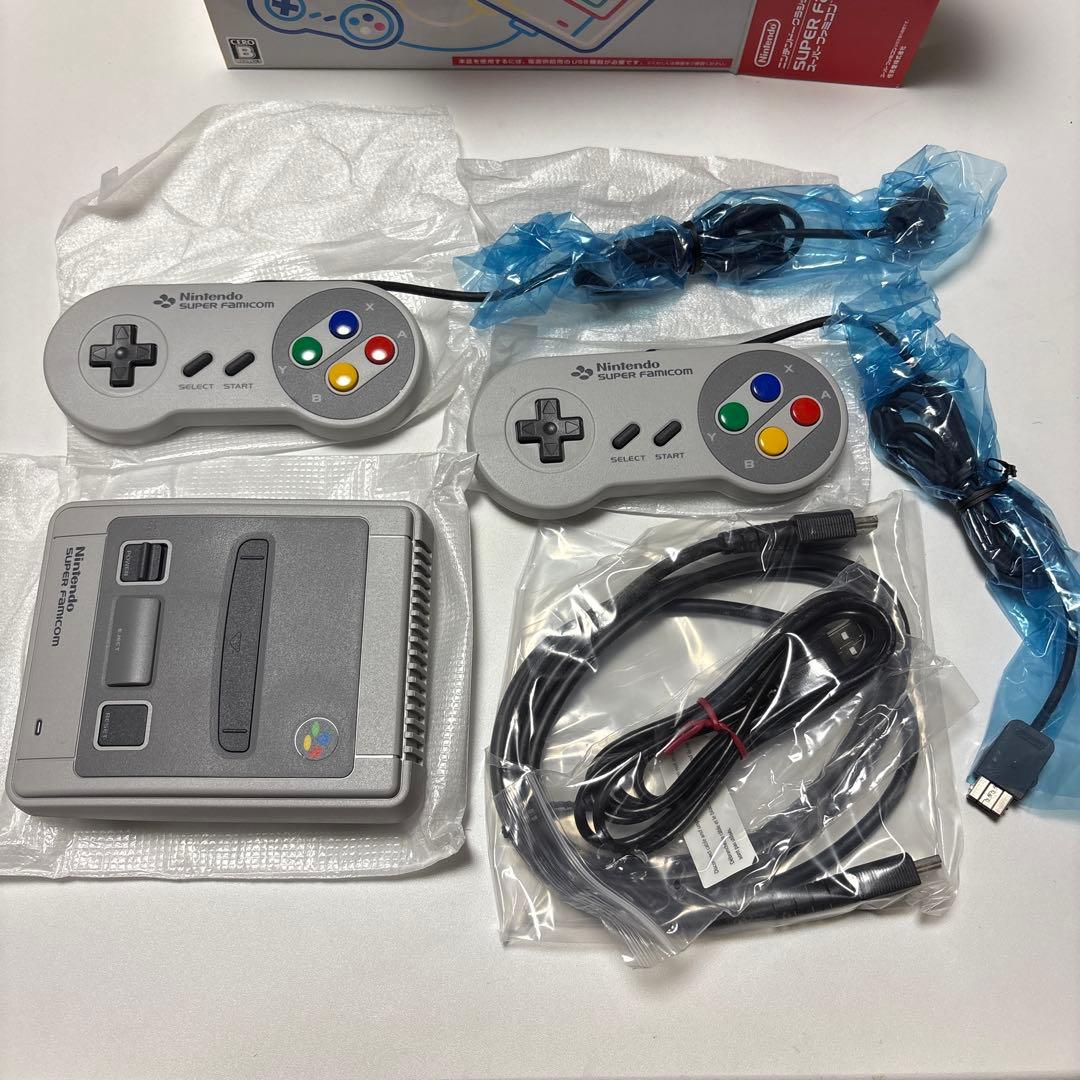 未使用　Nintendo ニンテンドークラシックミニ スーパーファミコン