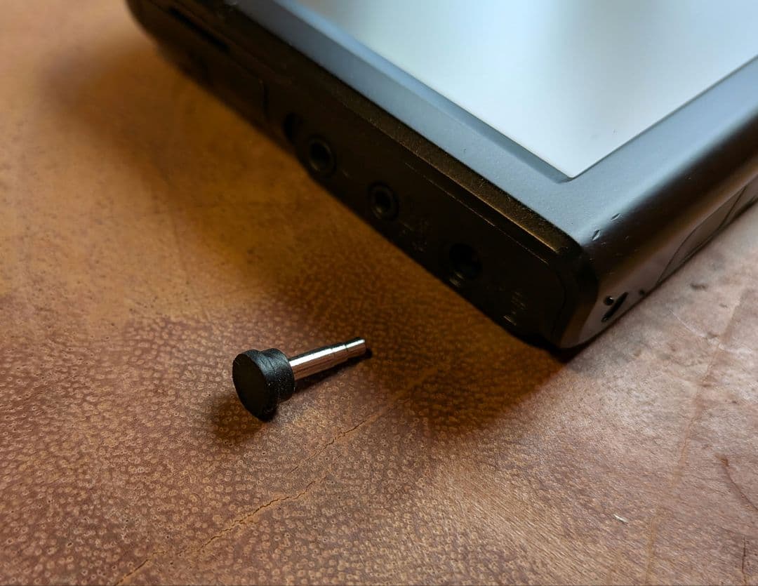 ゴリラ Gorilla ポータブルカーナビゲーション CN-G530D