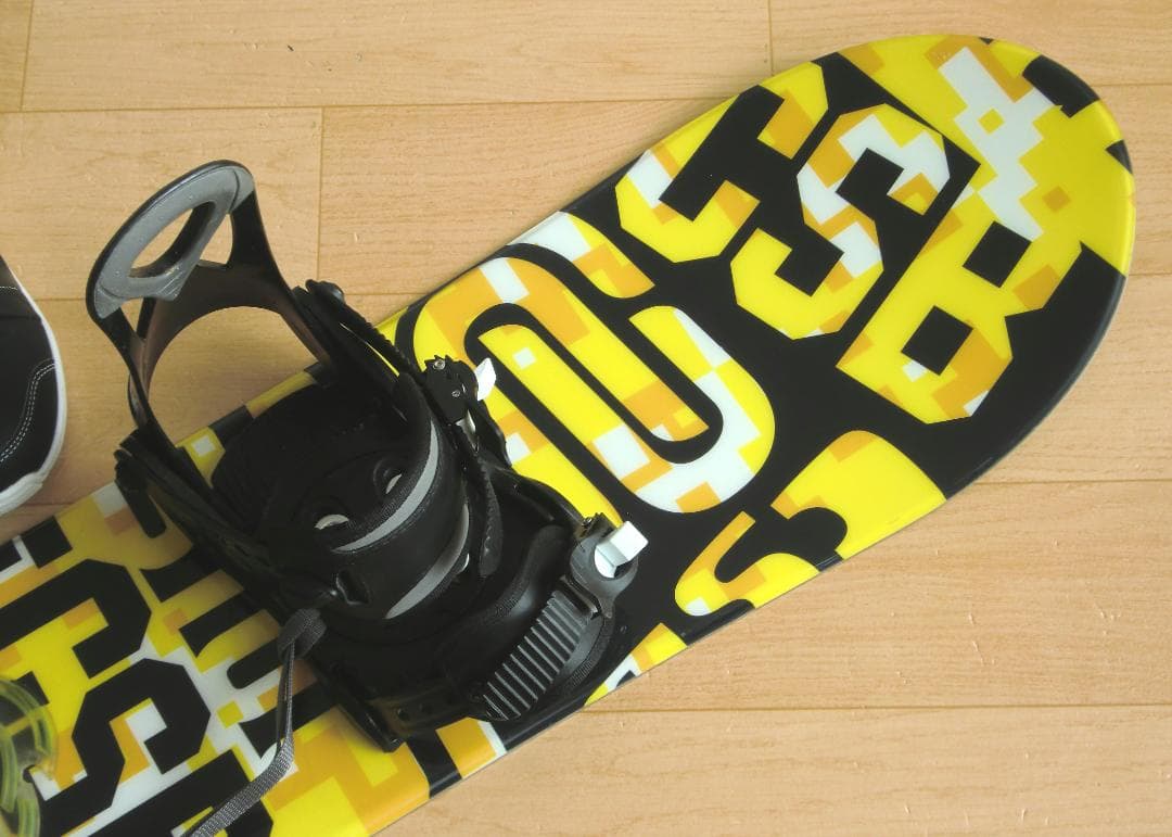 ■■1月限定■送料無料■CSB■子供用スノボ3点セット■板118靴22■WAX■