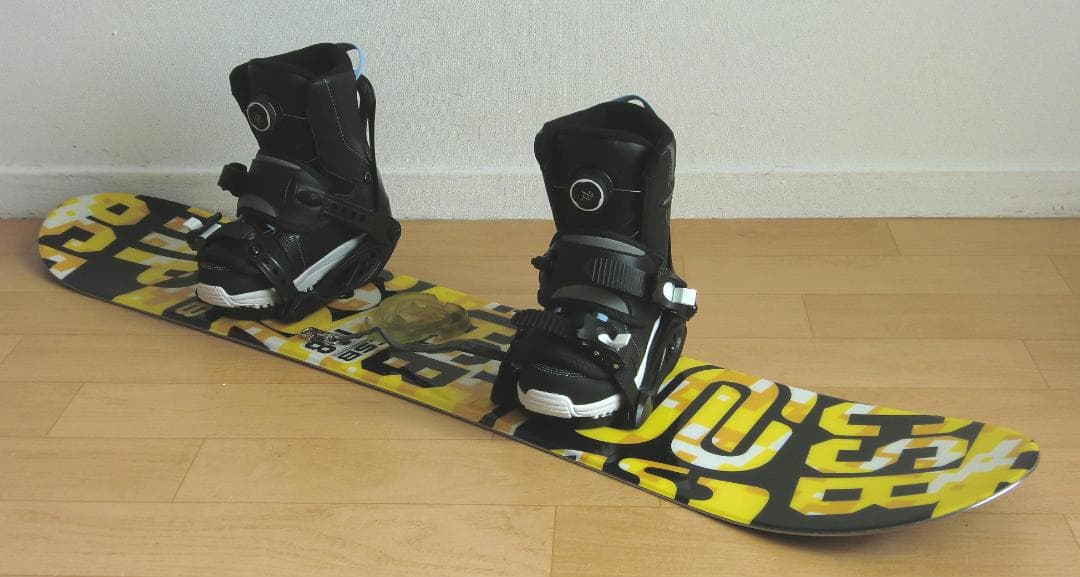 ■■1月限定■送料無料■CSB■子供用スノボ3点セット■板118靴22■WAX■