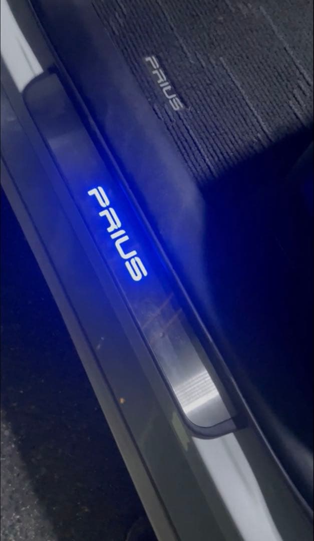 トヨタ 50プリウス 60プリウス 通用 スカッフプレート ヘアライン仕上げ