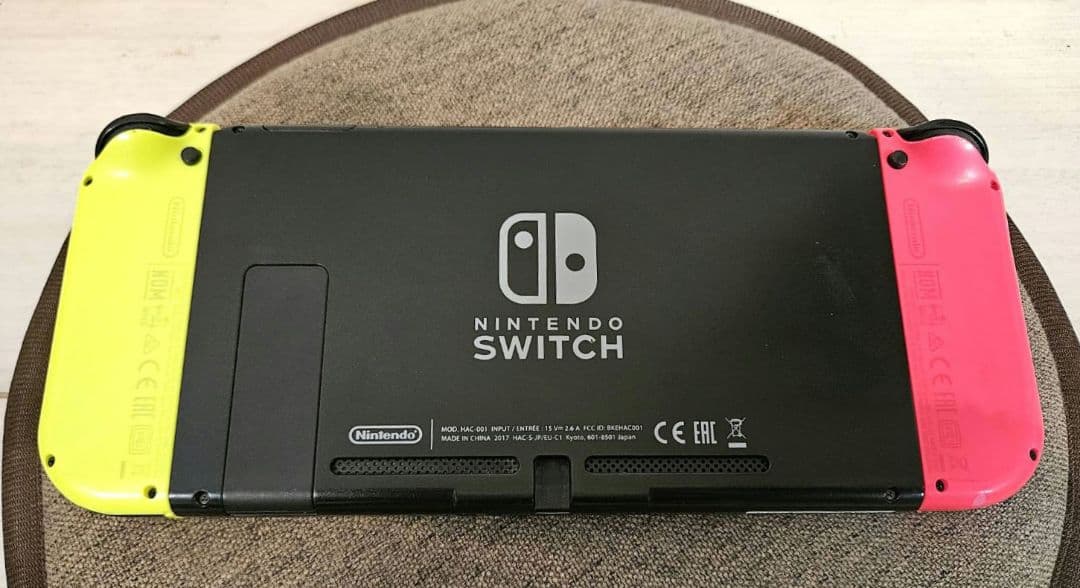 液晶美品ニンテンドースイッチ 2017年製