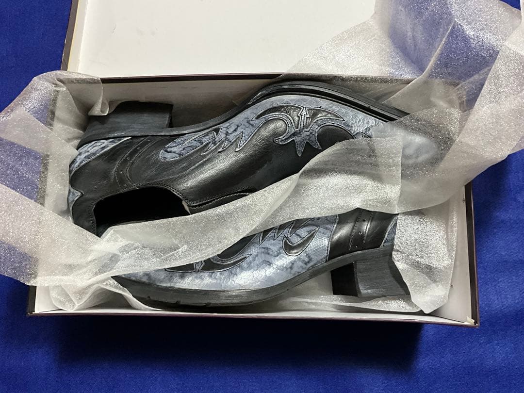 ⭐️BOREDOM ウエスタンショートブーツ⭐️パイソン⭐️新品未使用箱付⭐️ブラック