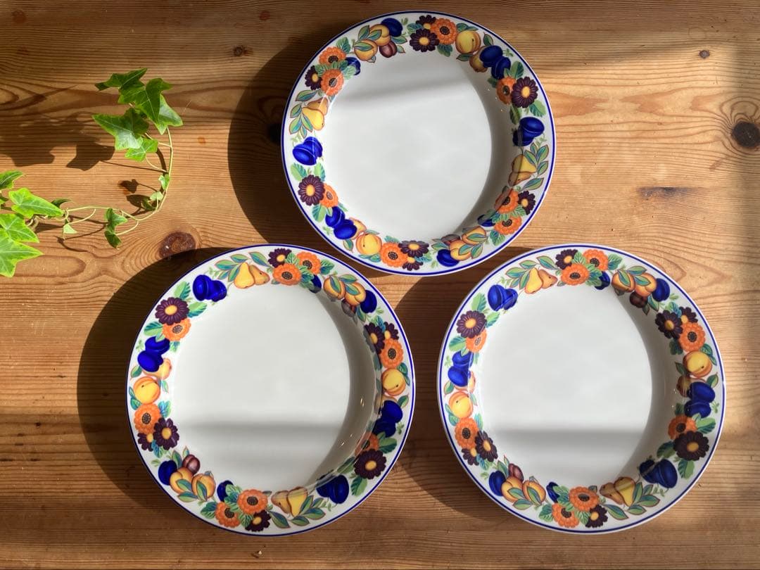 さなWayロイヤルコペンハーゲンゴールデンサマー21.5プレート×3＋1