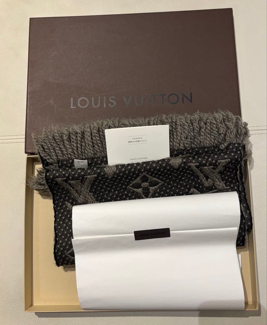 ⭐️ルイヴィトン エシャルプ ロゴマニア 【国内正規品】‼️