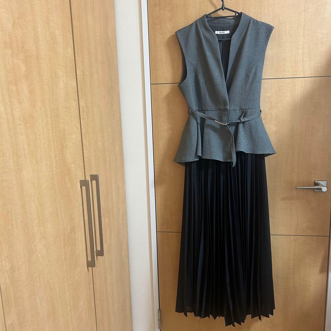 SNIDEL スナイデル ベルティッドペプラムスイッチングワンピ