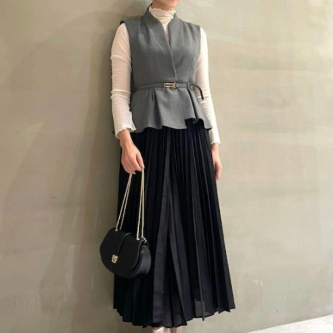 SNIDEL スナイデル ベルティッドペプラムスイッチングワンピ