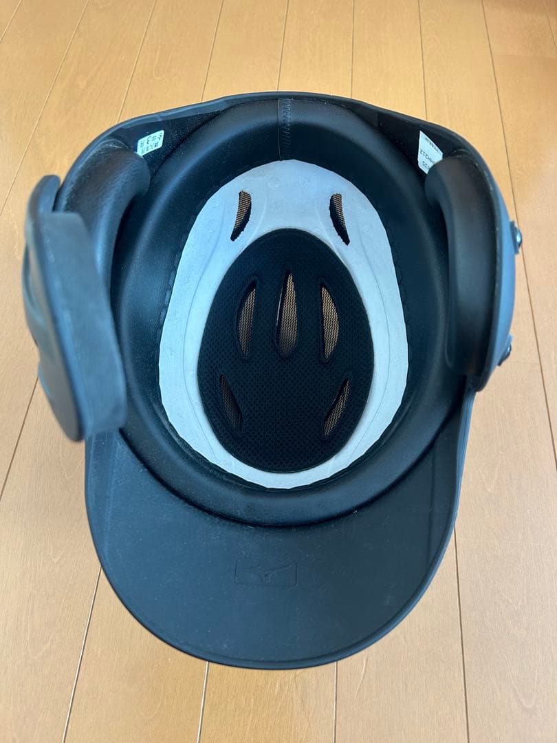 硬式用ヘルメット