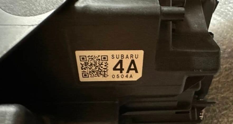 インプレッサ クロストレック GUD GUE 純正 右 ヘッドライト 4A