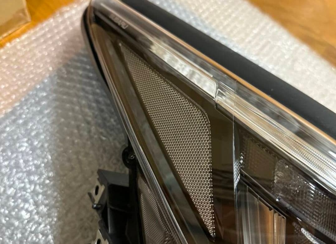 インプレッサ クロストレック GUD GUE 純正 右 ヘッドライト 4A