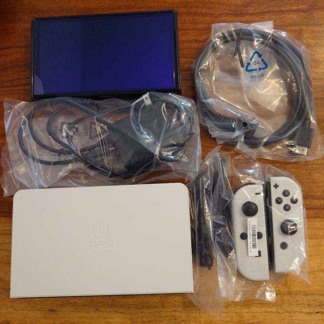 Nintendo Switch 有機ELモデル　ホワイト 本体