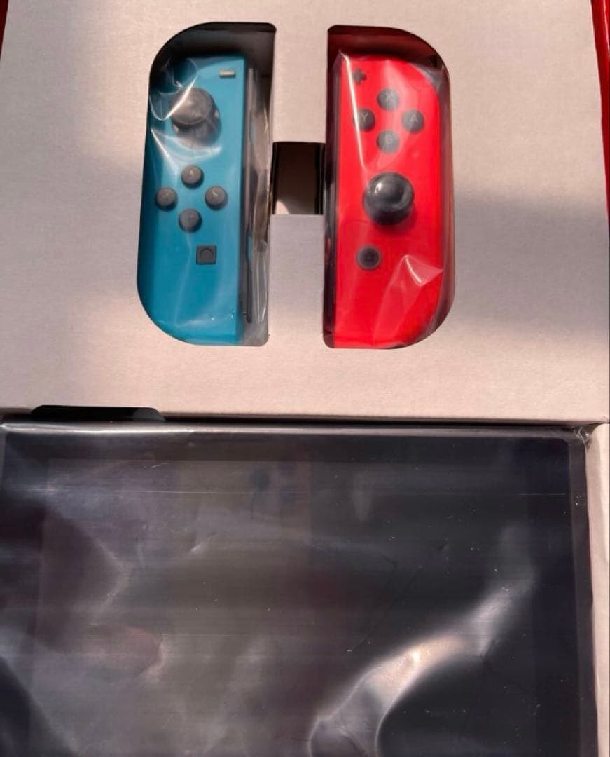 【新品未使用】ニンテンドースイッチ Joy-Con ネオンレッド L R