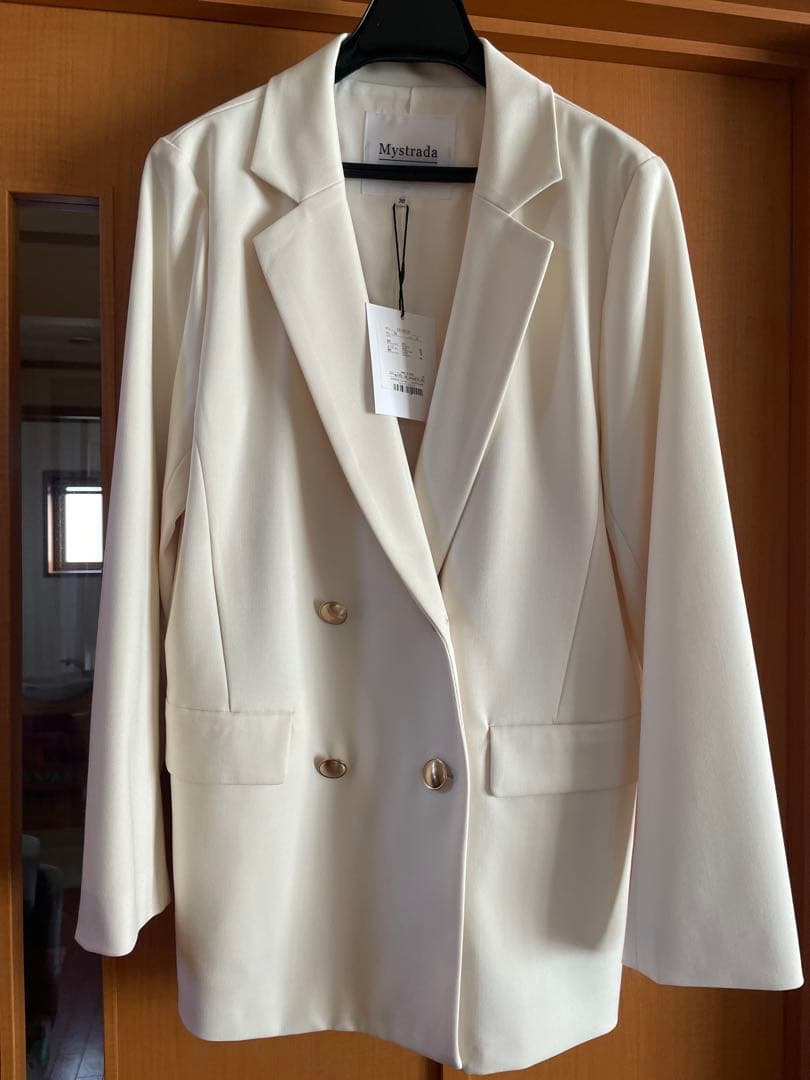 新品タグ付⭐︎マイストラーダ ダブルボタンテーラードジャケット