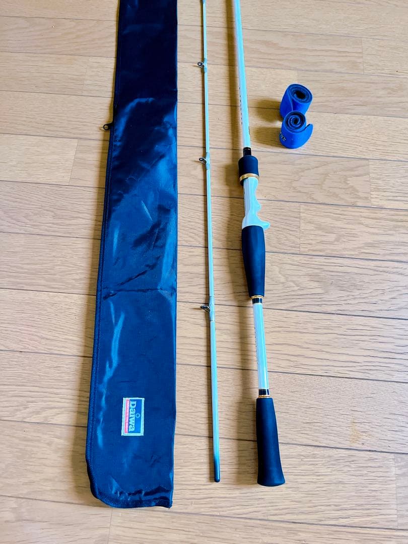 美品　ダイワ Aトリガー メバル 240 船竿