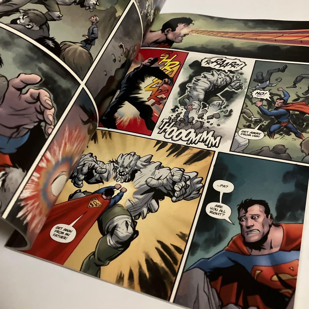 アメコミ　SUPERMAN:ESCAPE FROM BIZARRO WORLD