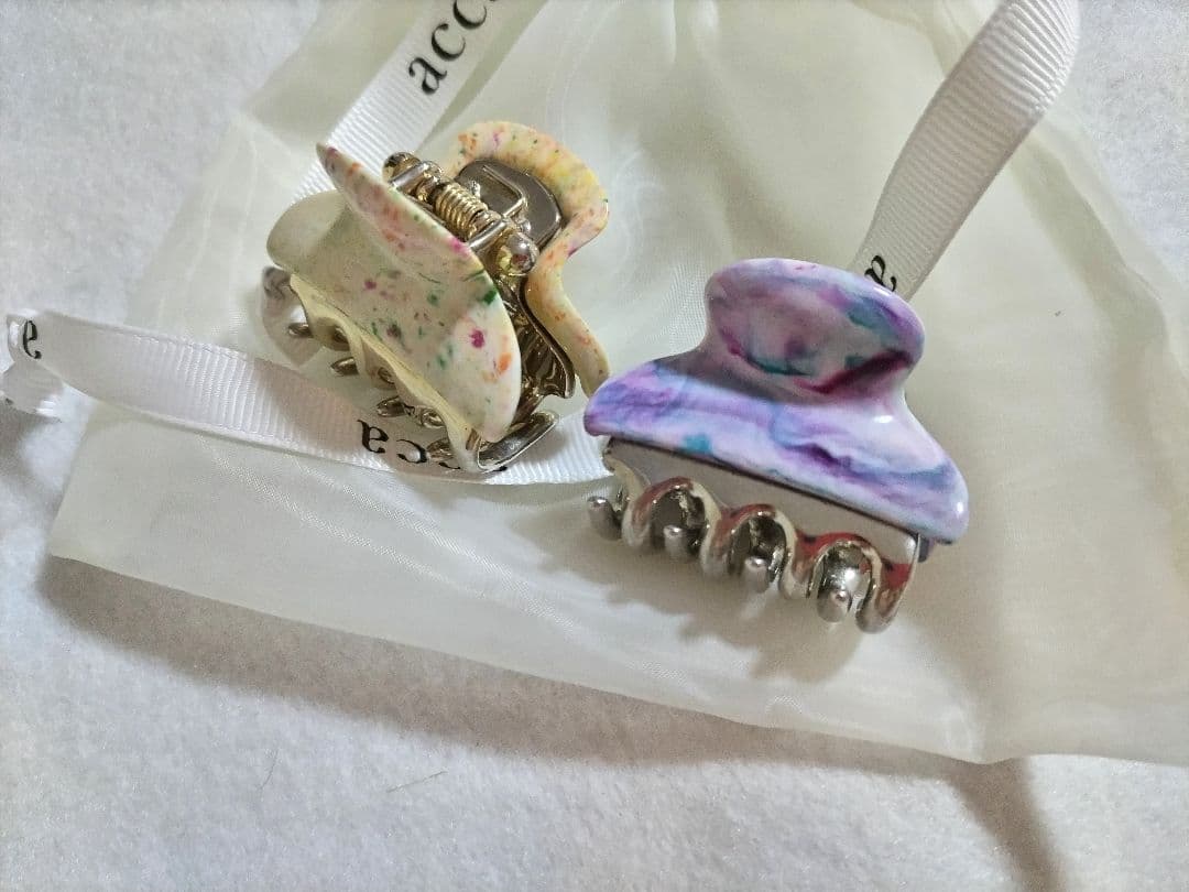 【美品/レア色】acca クリップ　マーブル　 2個セット　マルチカラー