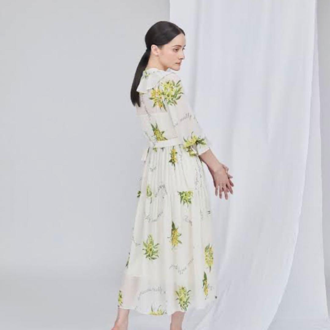 グレースコンチネンタル　フラワープリント ロングワンピース38