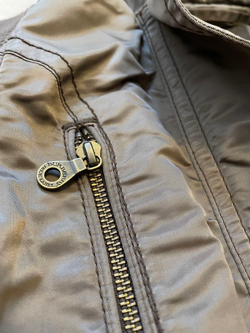 バーバリー　Burberry Blue Label ダウンベスト　38 y2k