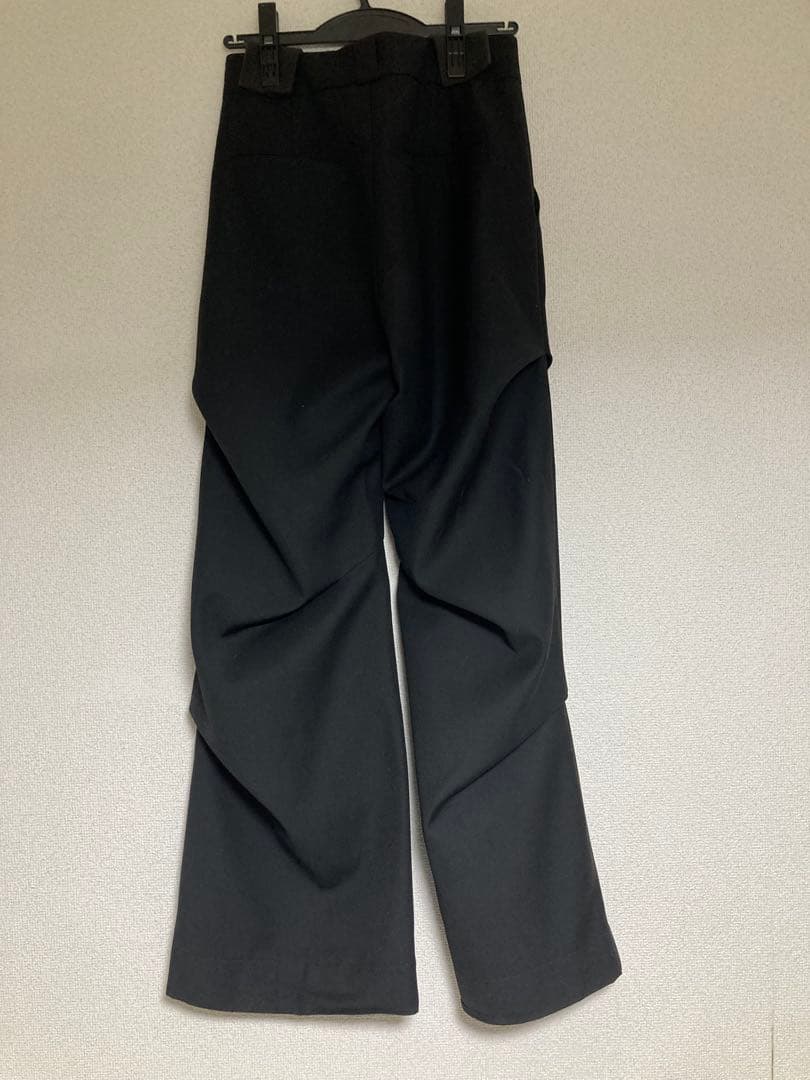 FRKM SCD フレアパンツ　ブラック　変形　タック　スラックス　 Sサイズ