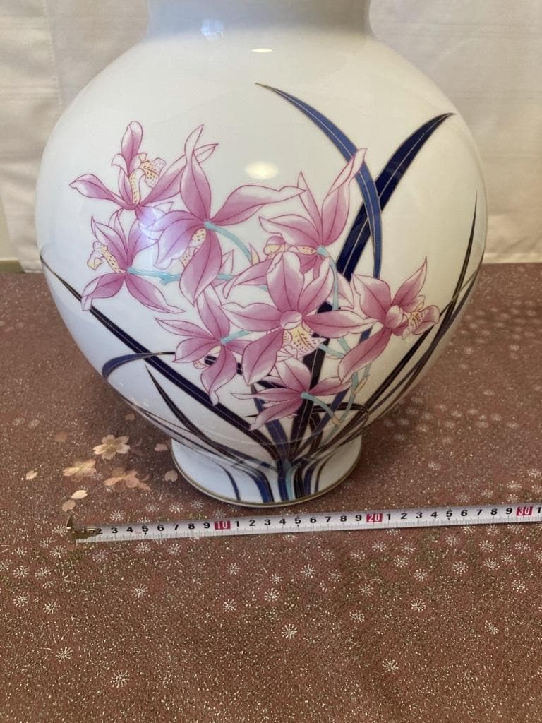 香蘭社　 花瓶　 花器　 金彩　蘭　木箱入り　高さ29.5cm