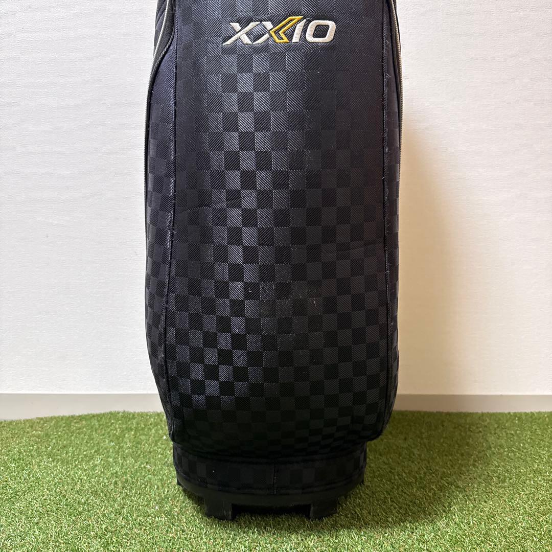 XXIO ゼクシオ キャディバッグ 軽量 2.2kg 9.5型 ブラックチェック