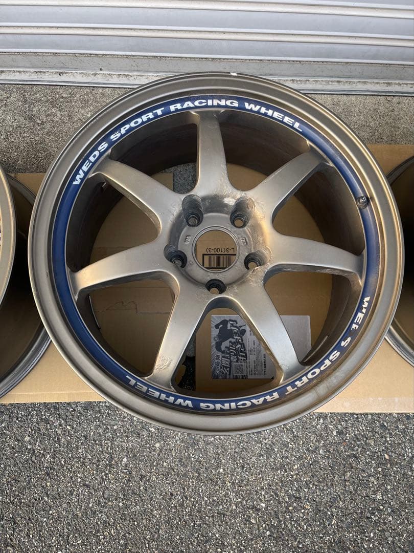 WedsSport SA-90 17インチ 8J +35 114.3 4本