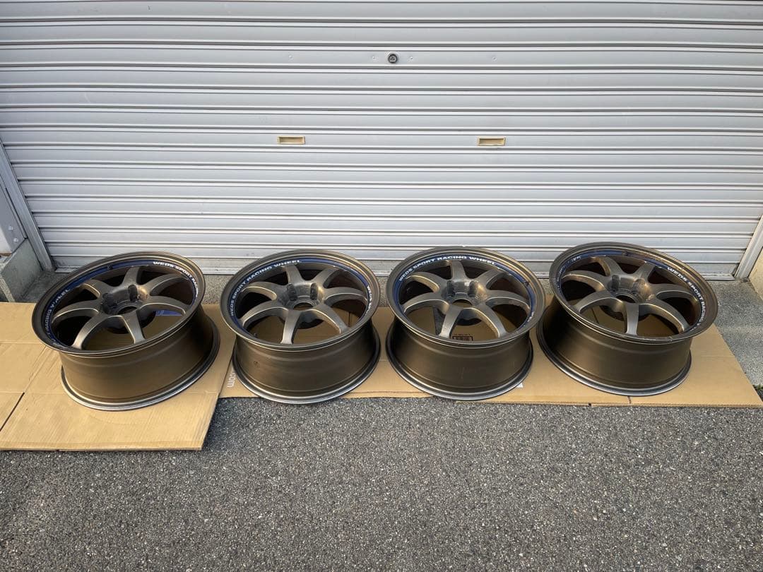 WedsSport SA-90 17インチ 8J +35 114.3 4本