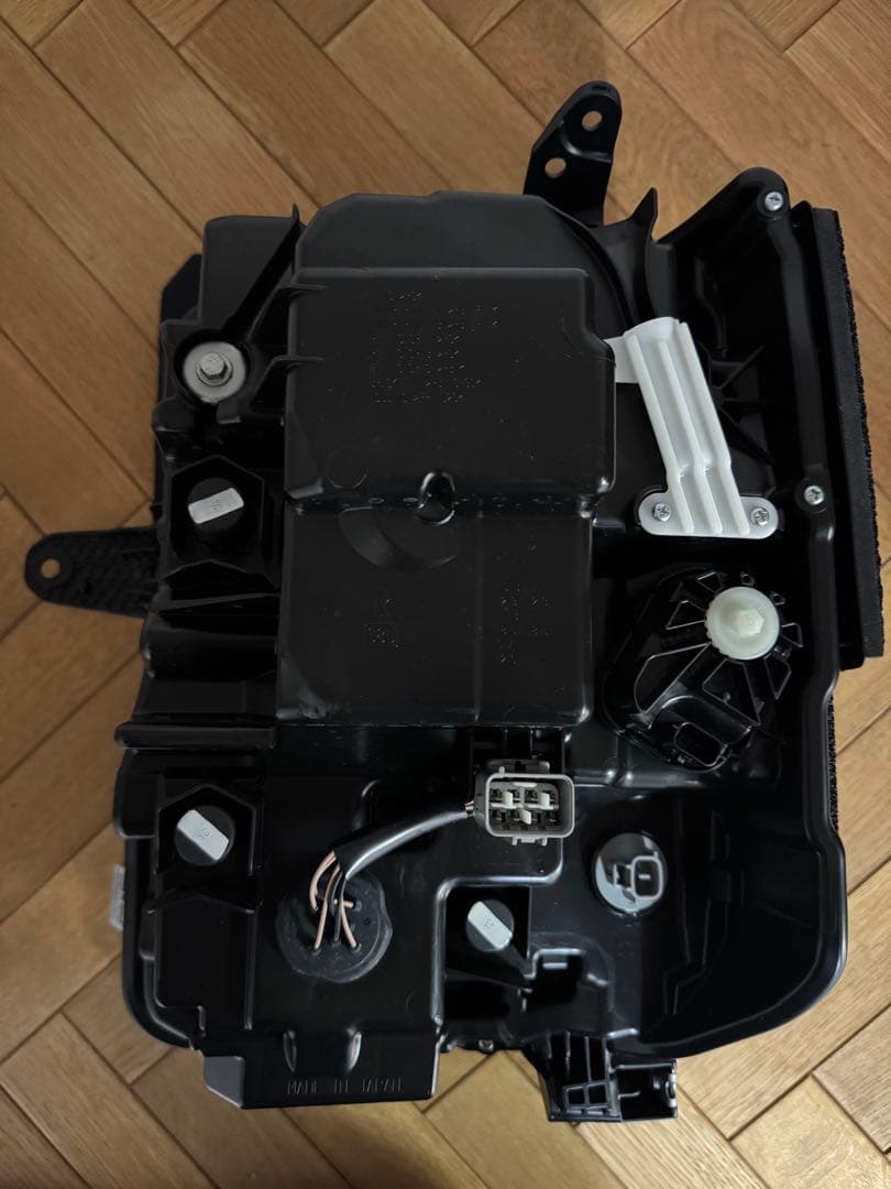 新車外し　クリッパー　エブリイ　LEDヘッドライト左右セット