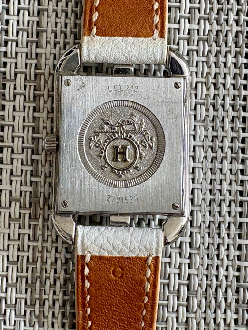 HERMES エルメス ケープコッド 腕時計 CC1.210 ホワイト