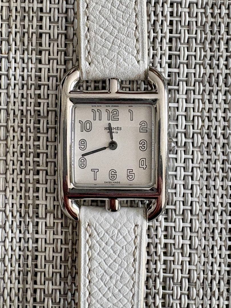 HERMES エルメス ケープコッド 腕時計 CC1.210 ホワイト