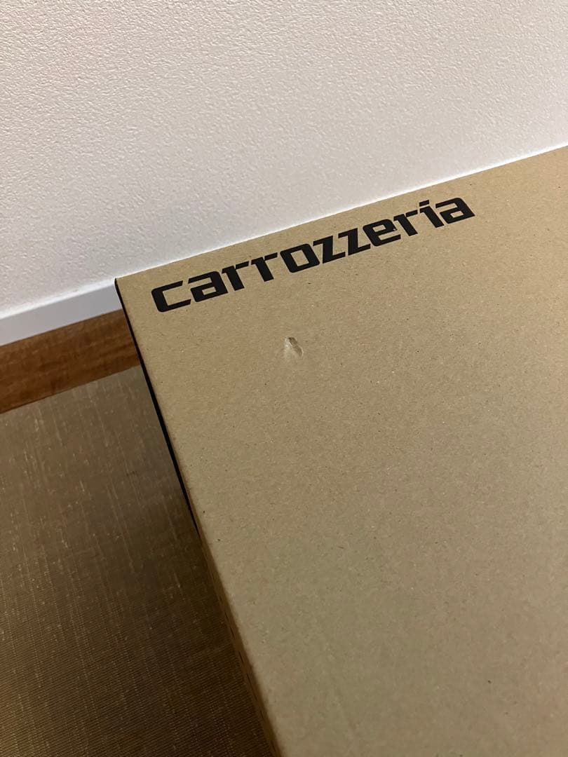 ひでさん【未使用品】カロッツェリア AVIC-RL821-D 8V型楽ナビ