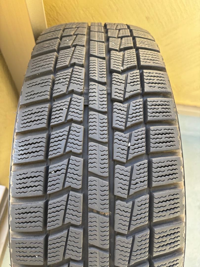 りゅう2/4 スタッドレスタイヤ