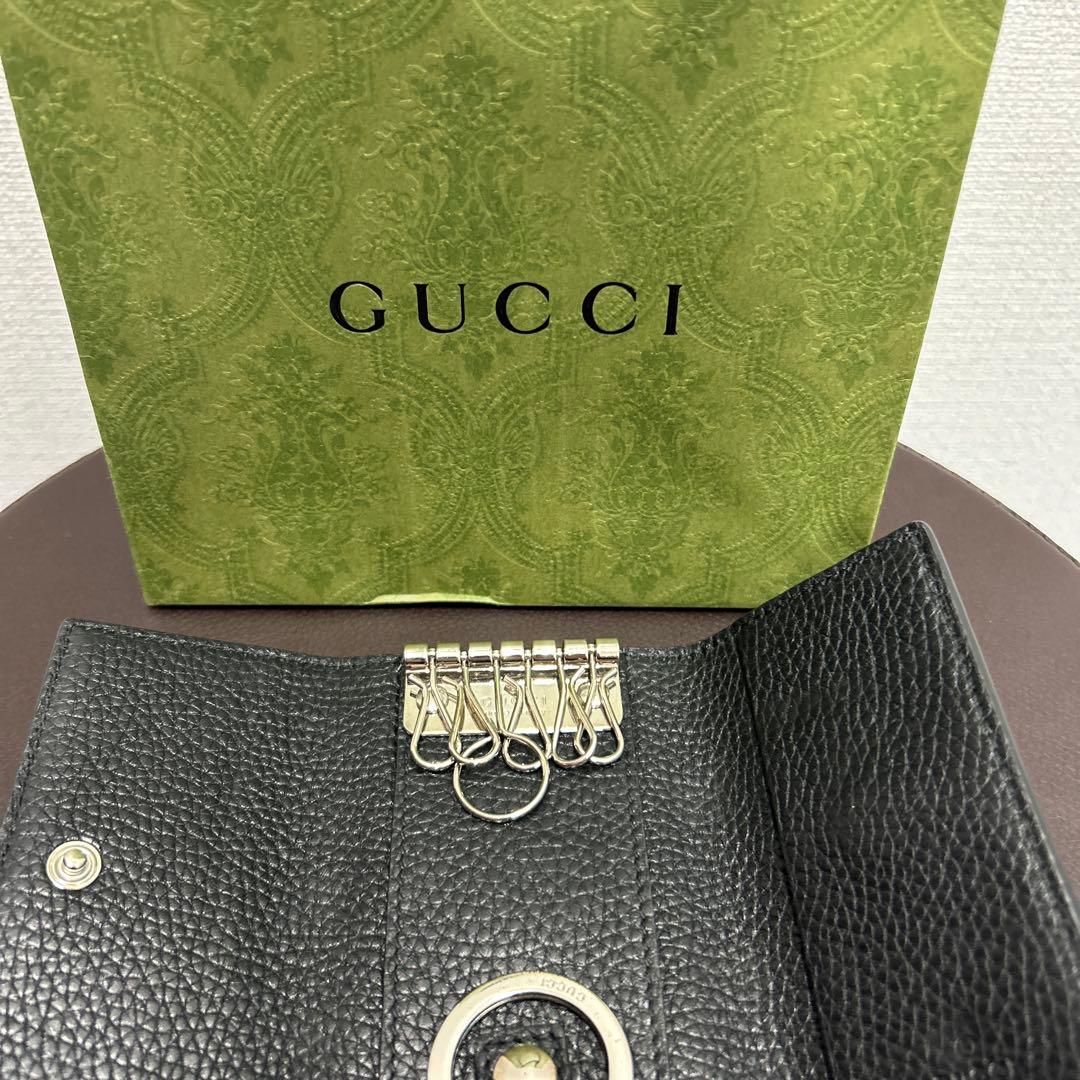❤️✴︎GUCCI レザー キーケース 黒