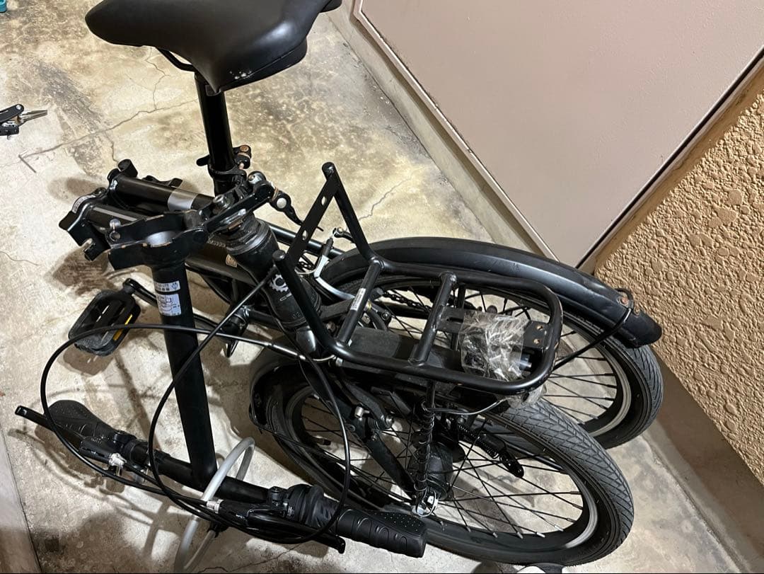 A*P様 中古　折り畳み自転車　クローム CR-FD207S 小径車20インチ