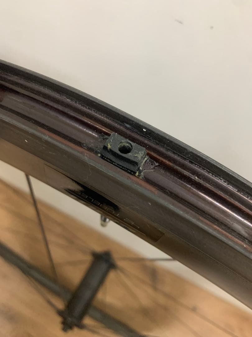 GIANT SLR 42 TUBELESS チューブレスタイヤ(前輪のみ)